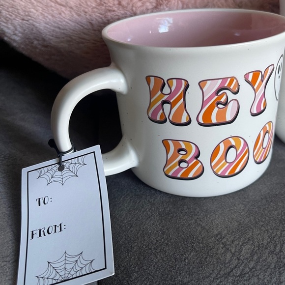 PINK Halloween Ghost 🩷👻 Hey Boo Ceramic Coffee Mug NEW - Picture 2 of 3